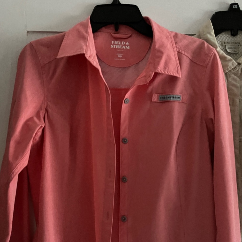 Hiking shirt bundle - Picture 2 of 3